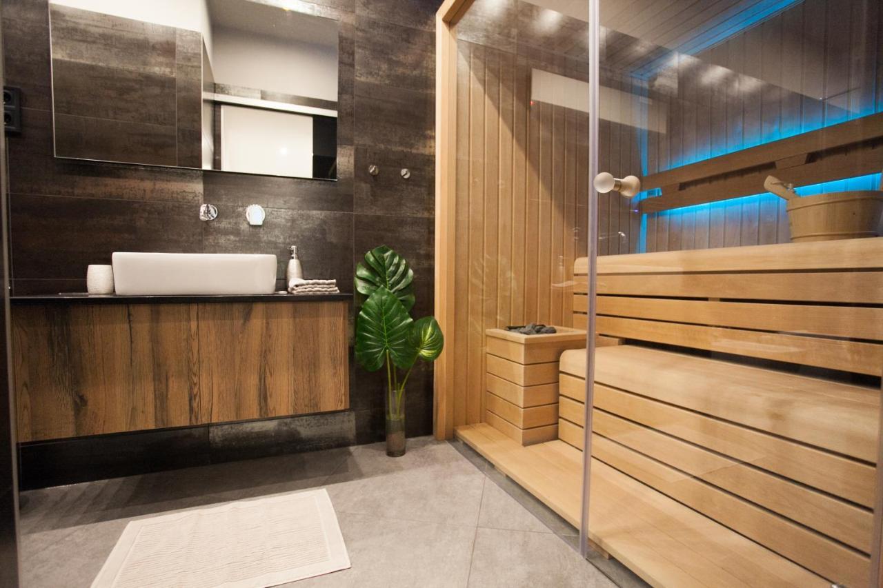 Stylish Loft With Finnish Sauna Будапеща Екстериор снимка